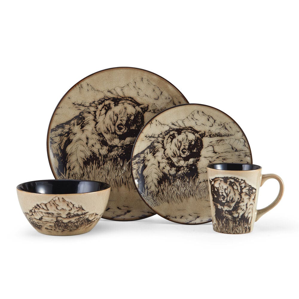 Mossy Oak Animal Print 16 Piece Dinnerware Set. Service for 4