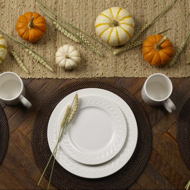 Sylvia 32 Piece Dinnerware Set. Service for 8