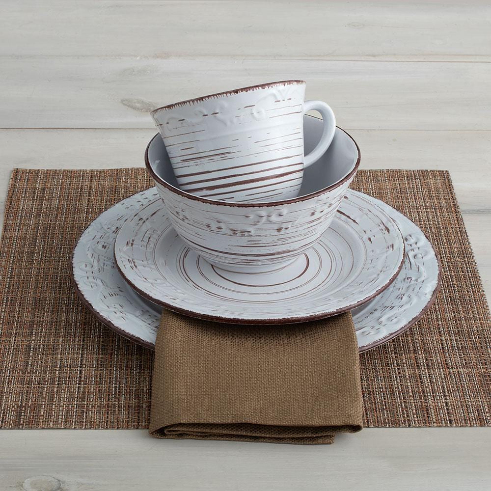 Trellis White 16 Piece Dinnerware Set. Service for 4