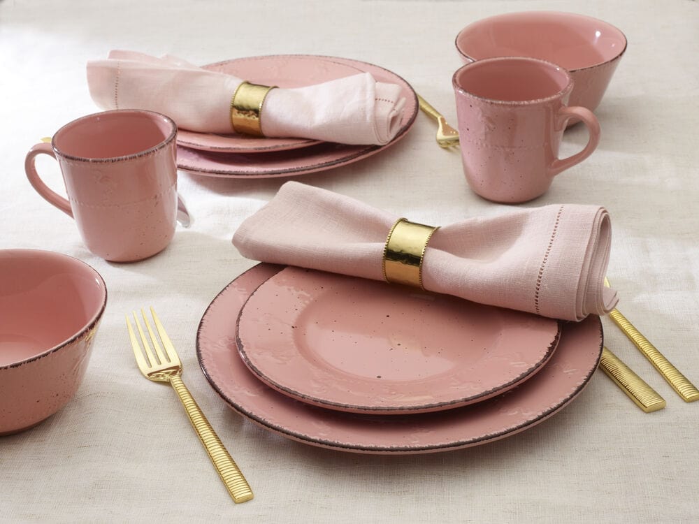 Flamingo Pink 16 Piece Dinnerware Set. Service for 4