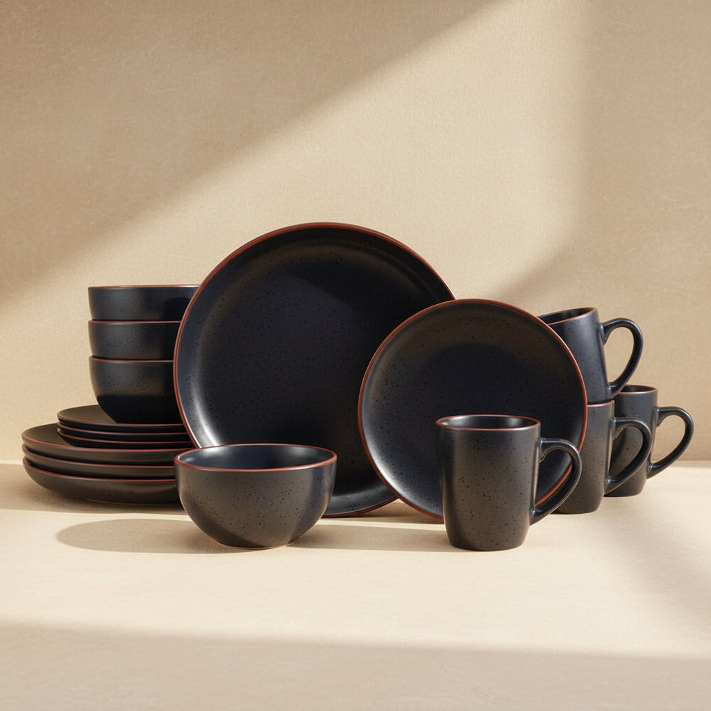 Hunter Black 16 Piece Dinnerware Set. Service for 4