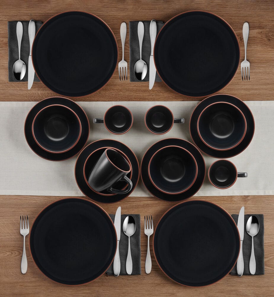 Hunter Black 16 Piece Dinnerware Set. Service for 4