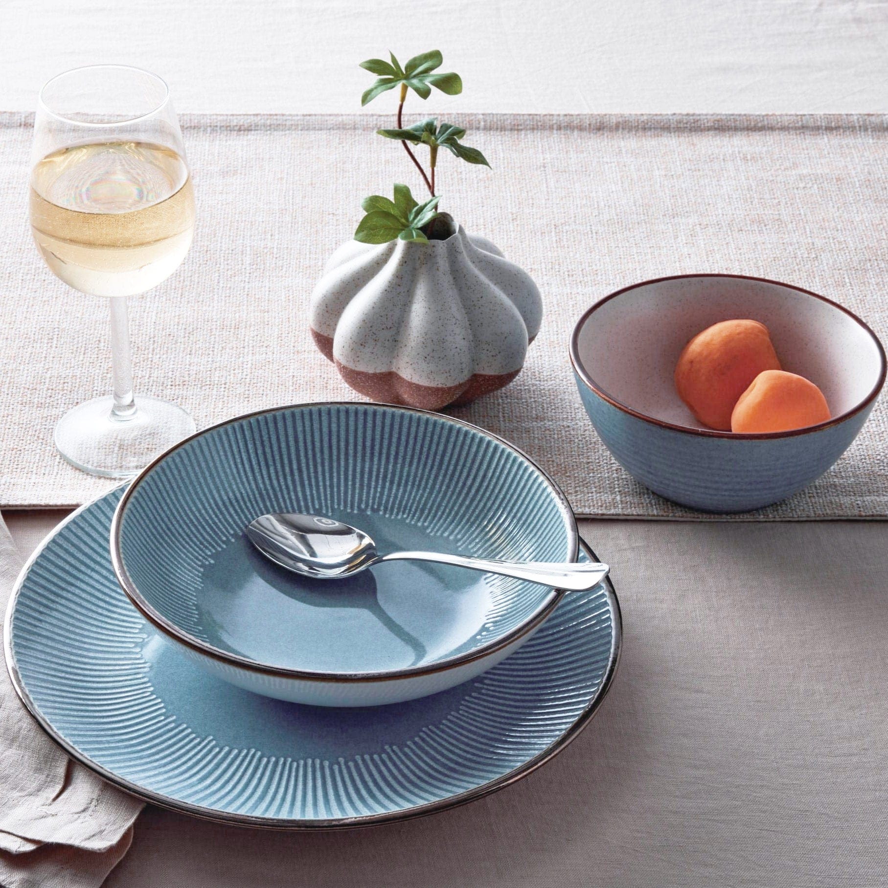 Arlie Blue 12 Piece Pasta Dinnerware Set. Service for 4