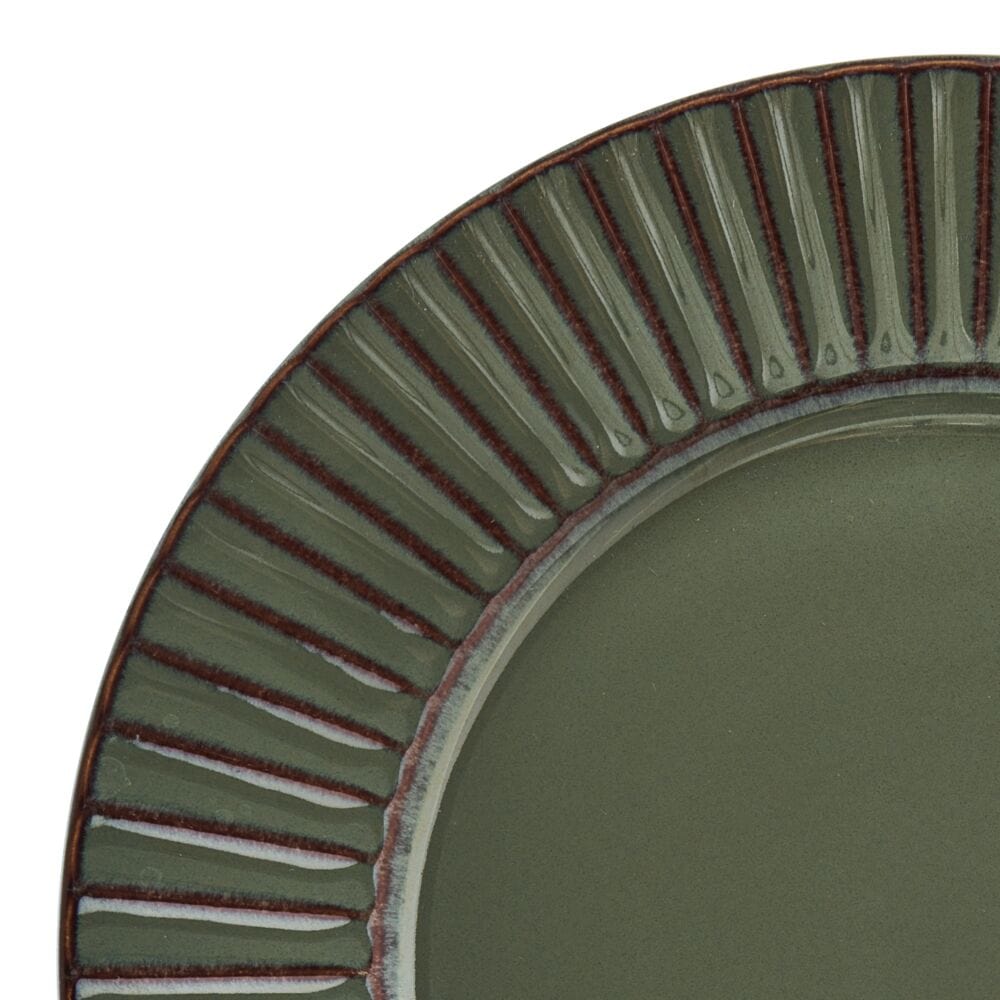 Dannie Green 12 Piece Dinnerware Set. Service for 4