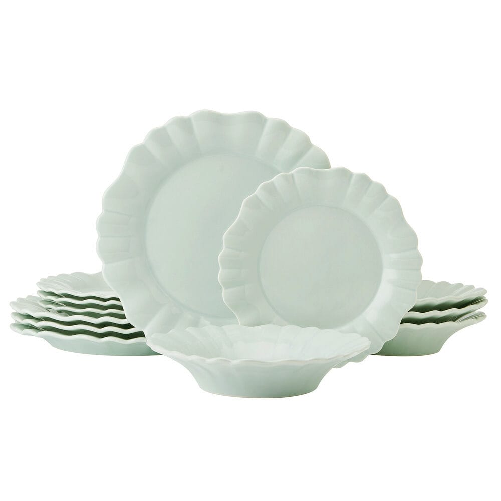 Graceful Petals 12 Piece Dinnerware Set. Service for 4
