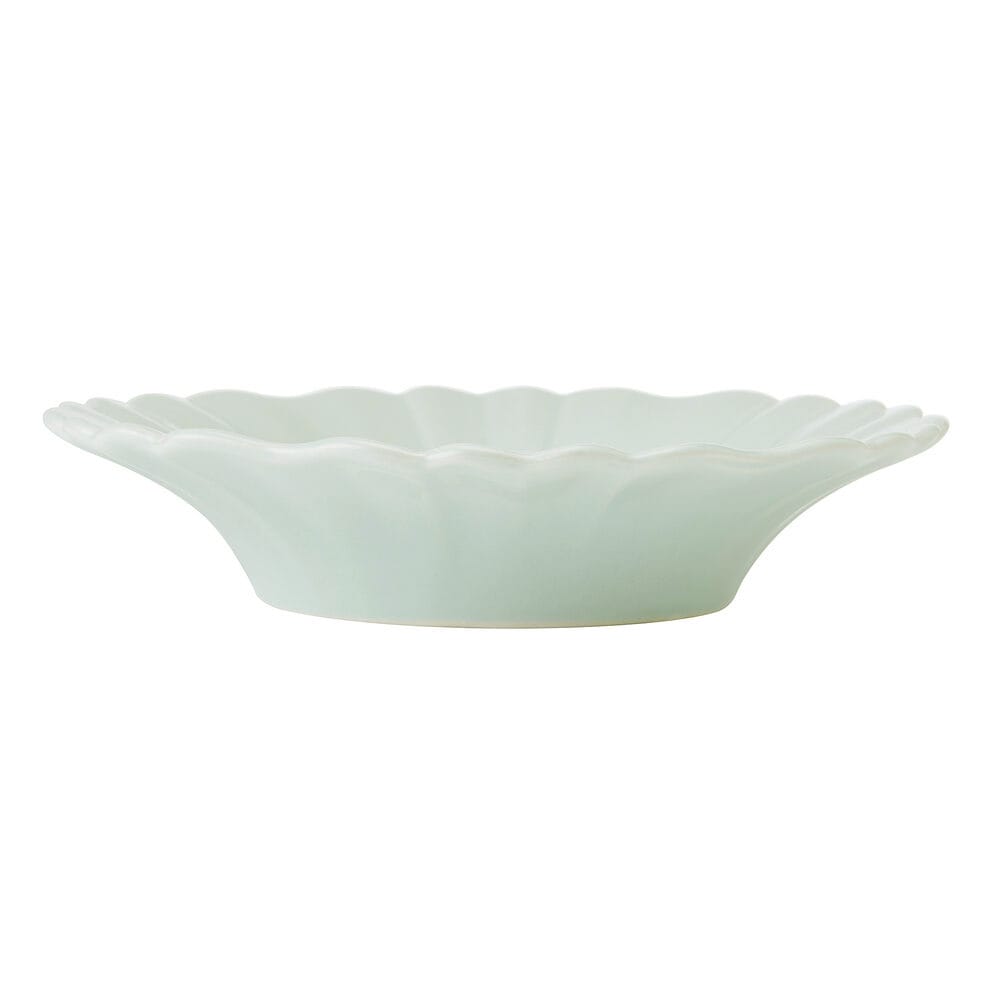 Graceful Petals 12 Piece Dinnerware Set. Service for 4