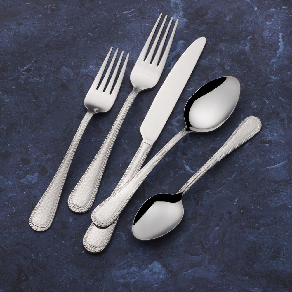 Halston 20 Piece Flatware Set. Service for 4
