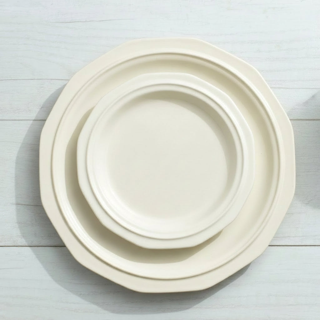 Heritage 16 Piece Dinnerware Set. Service for 4