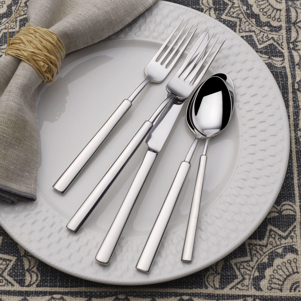 Lucerne Forged 20 Piece Flatware Set. Service for 4