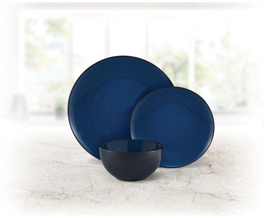 Lucy 12 Piece Dinnerware Set. Service for 4