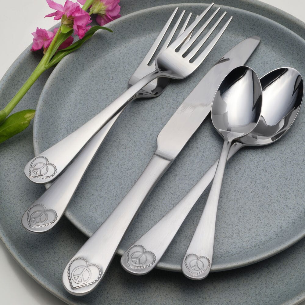 Peace 20 Piece Flatware Set. Service for 4