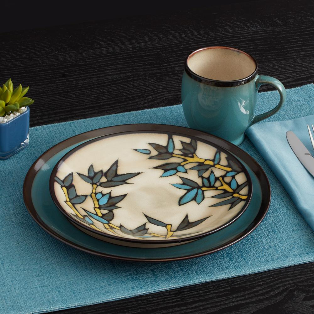Gourmet Basics Belmont Set of 4 Blue Round Dinner Plates