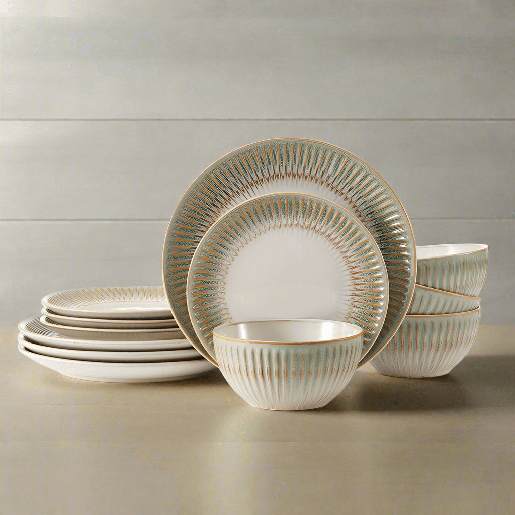 Hensley Green 12 Piece Dinnerware Set. Service for 4
