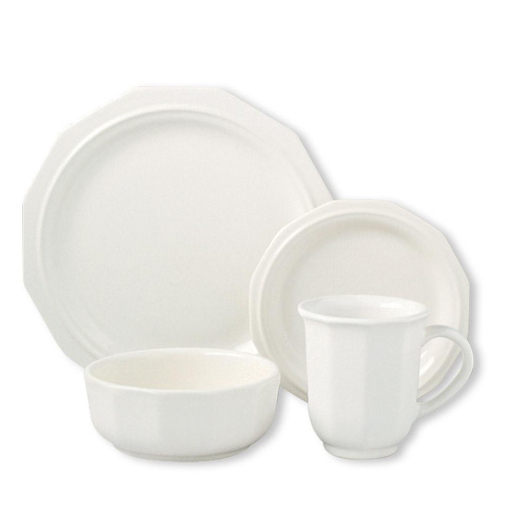 Heritage 16 Piece Dinnerware Set. Service for 4