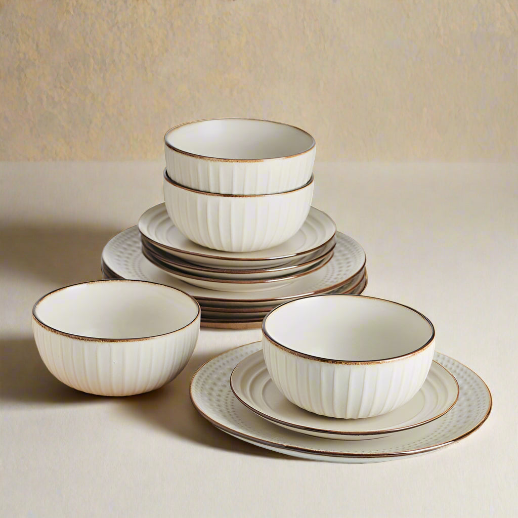 Janelle 12 Piece Dinnerware Set. Service for 4