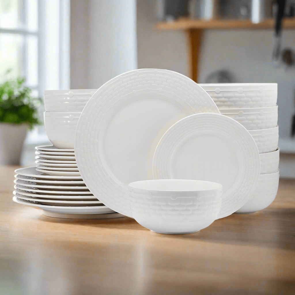 Sonya 24 Piece Dinnerware Set. Service for 8