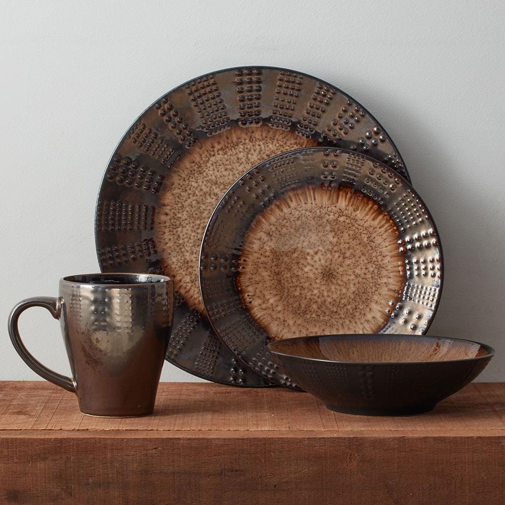 Verona 16 Piece Dinnerware Set. Service for 4