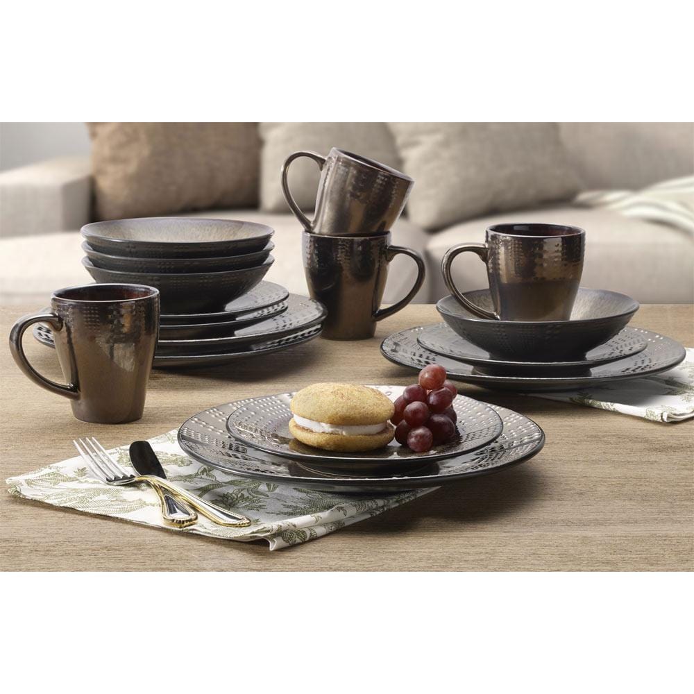 Verona 16 Piece Dinnerware Set. Service for 4