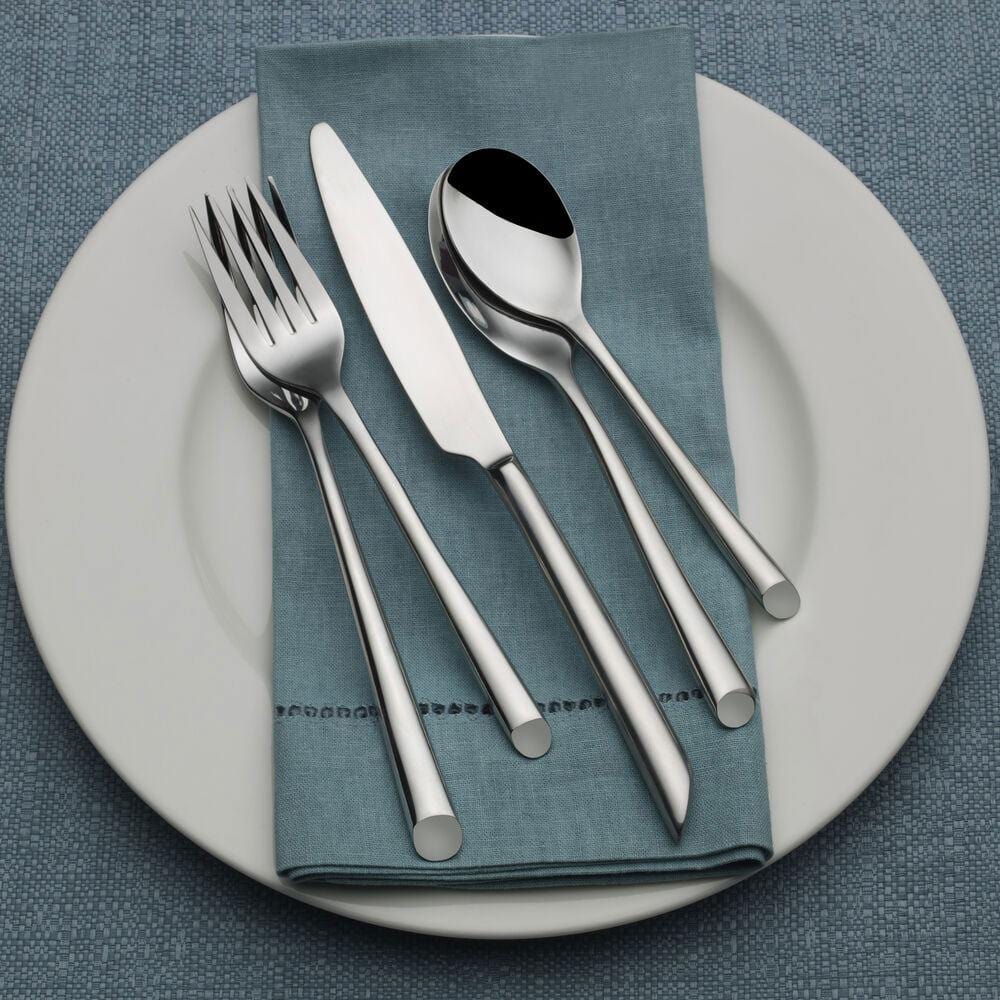 Wave Forged 20 Piece Flatware Set. Service for 4